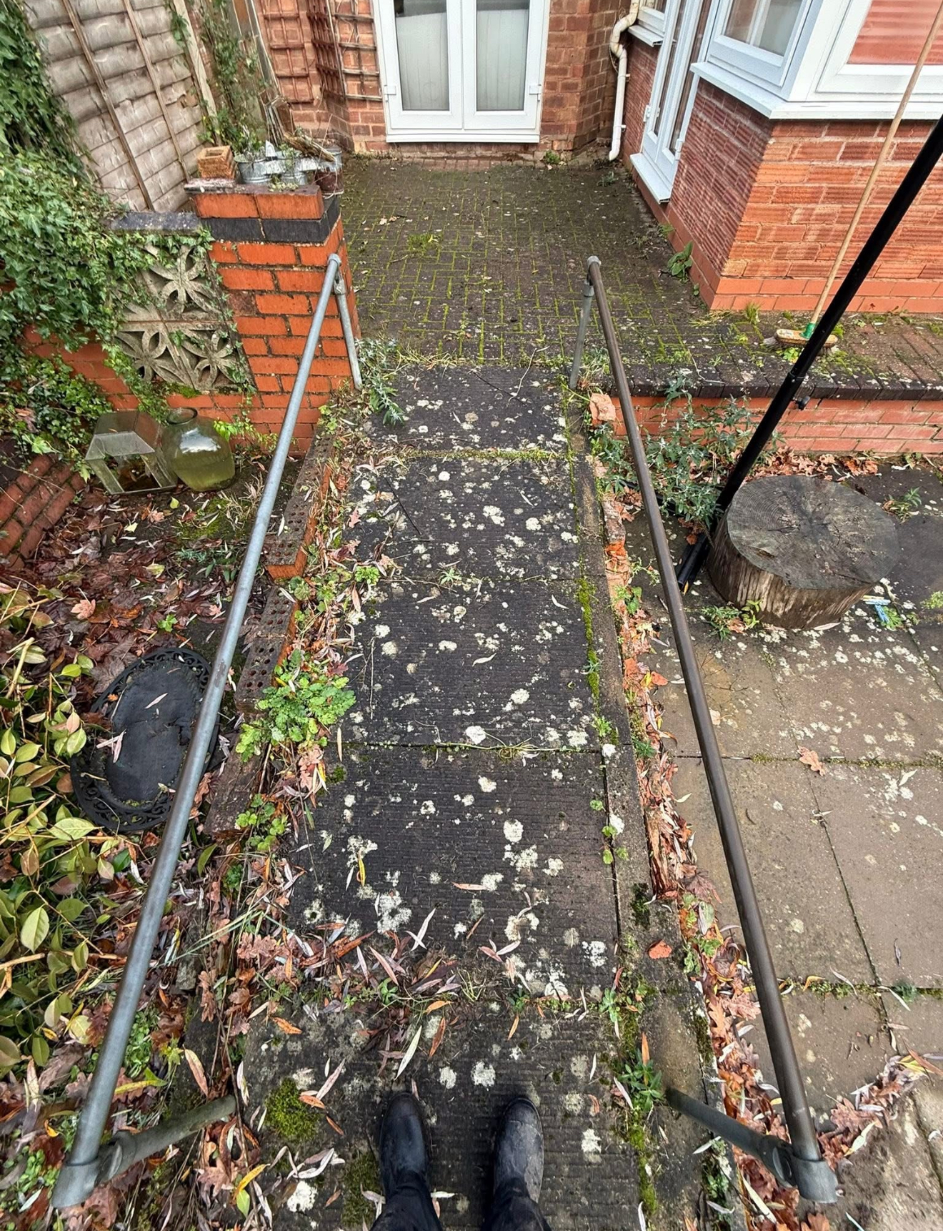Domestic Pressure Washing — before